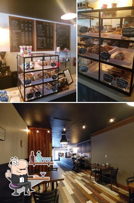 Auntie Ray's Coffee House