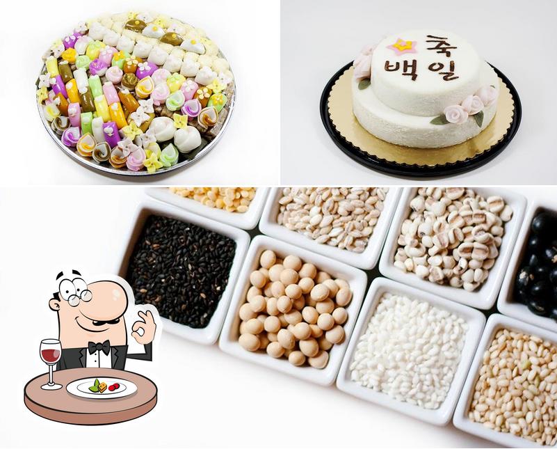 팔천만 떡집/ New 80 Million Rice Cake (H-Mart)