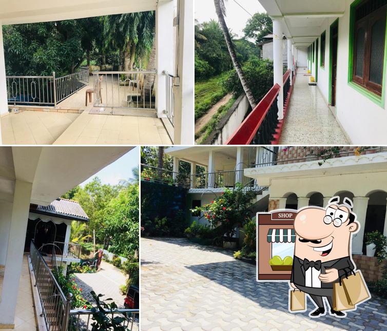 Charitha Hotel & Restaurant
