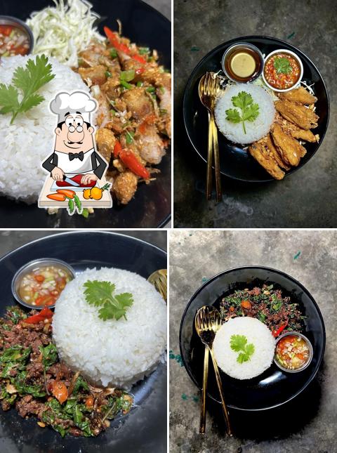 ถวิล