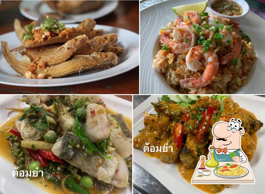 TomYum Restaurant on the River
