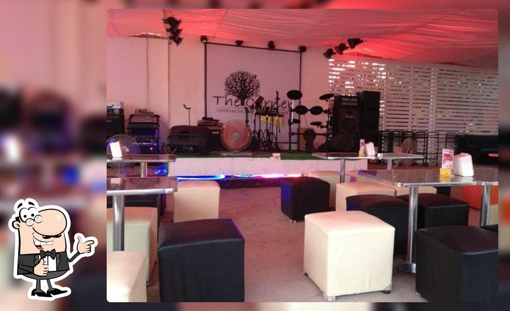 The Conner Cocktails Bar & Restaurant