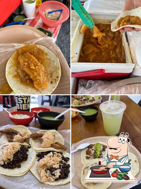 Tacos de guisado Los Mamalones