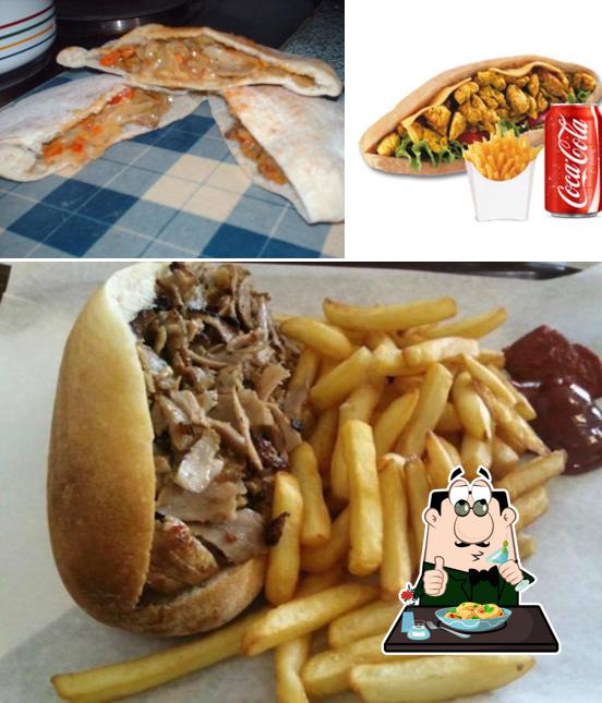 LE MEGA KEBAB