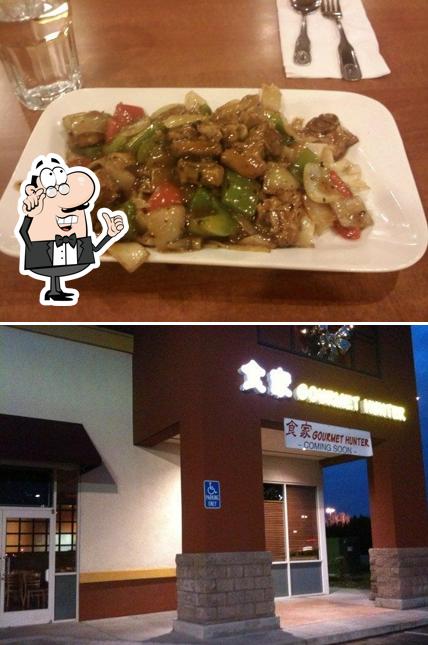 Royal Bistro