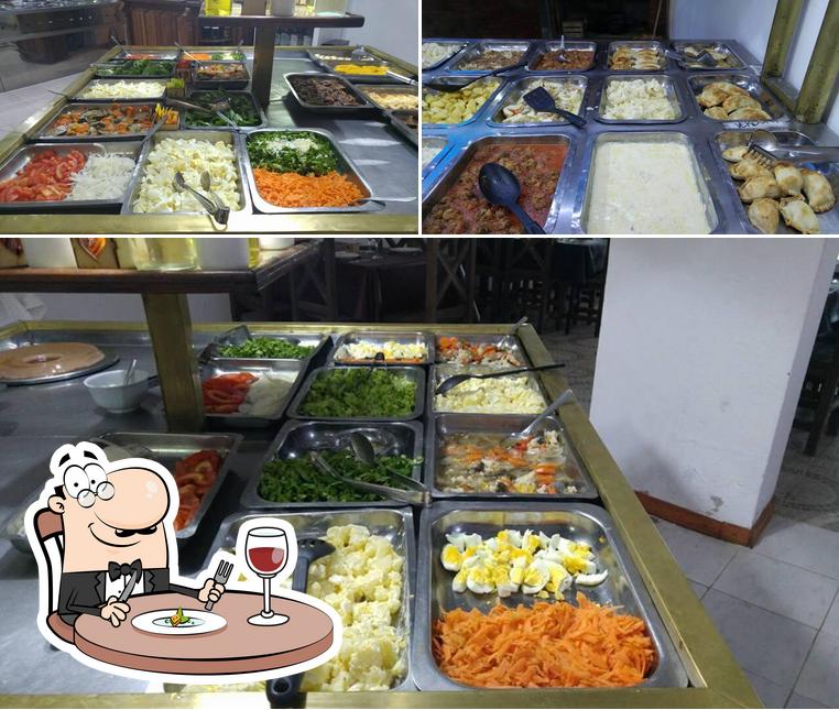 Comedor Cascada "Tenedor libre y parrilla"