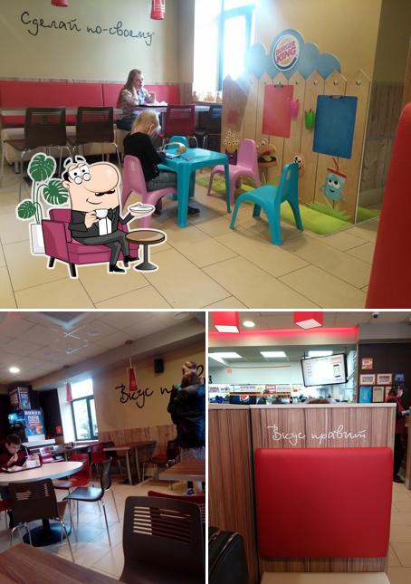 Интерьер "Бургера Кинг"
