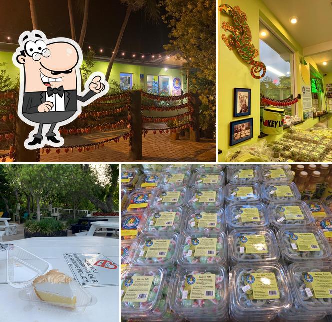 Blond Giraffe Key Lime Pie Factory