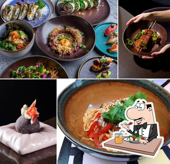 Блюда в "Цунами"