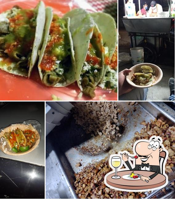 Tacos De Tripa Y Ubre "El Tripilin"