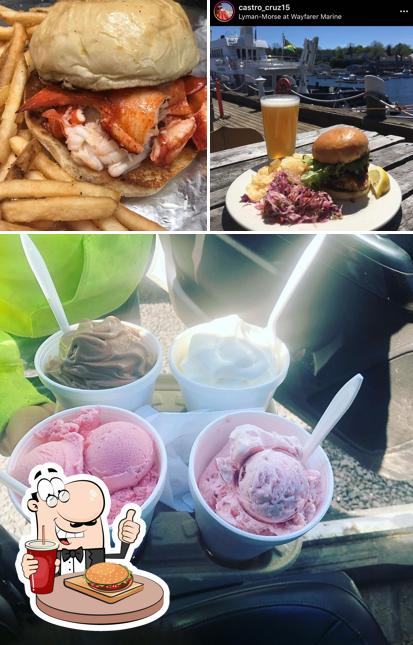 Harbor Breeze Cafe