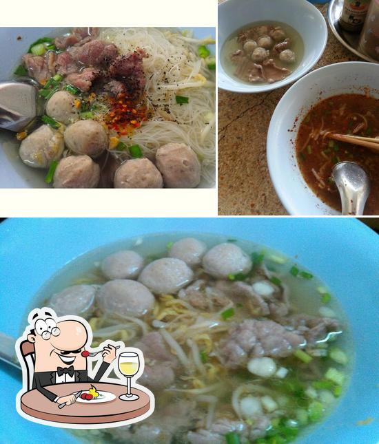 ก๋วยเตี๋ยวเนื้อโอชารส