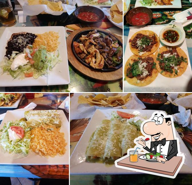 Los Toltecos of Lake Ridge