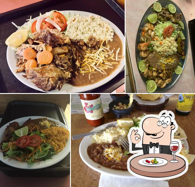 Salinas Express Raidres Cafe Mexican