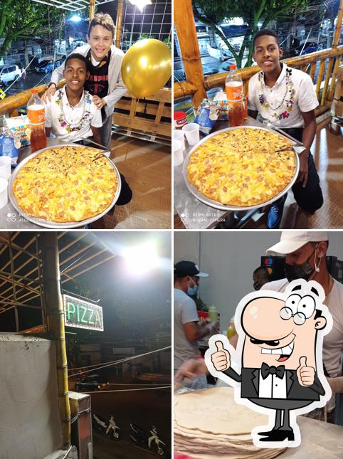 Gualo's Pizza