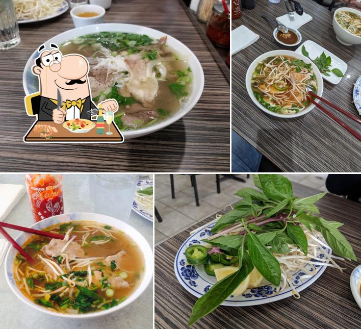 Phở Queen Noodle House
