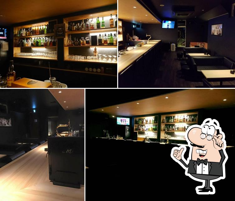 Bar M