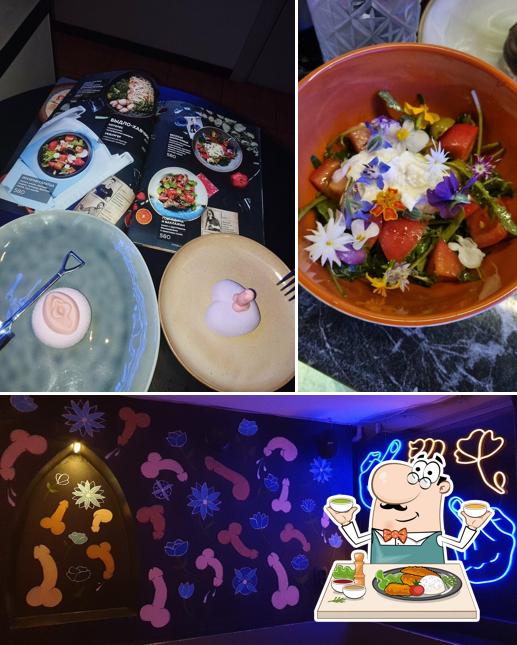 Еда в "УЕ!БАРЕ"