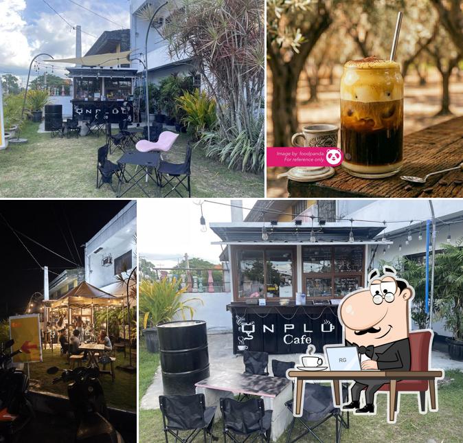 The Unplug Café