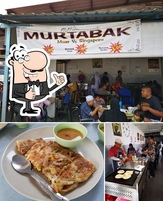Roti Canai vs Murtabak