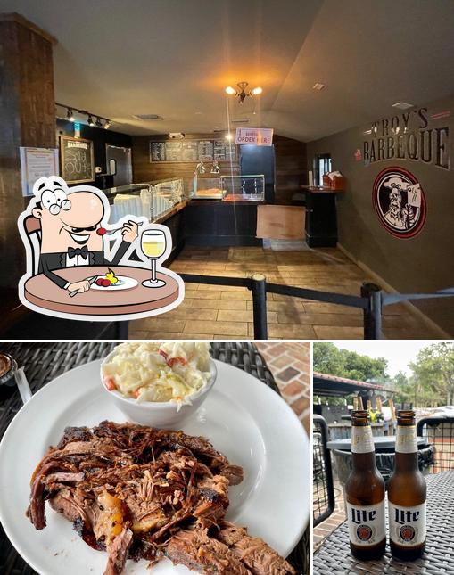 Troys barbeque