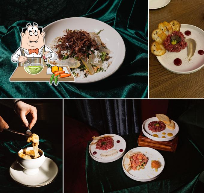 Салат из морских водорослей в "Bijou"