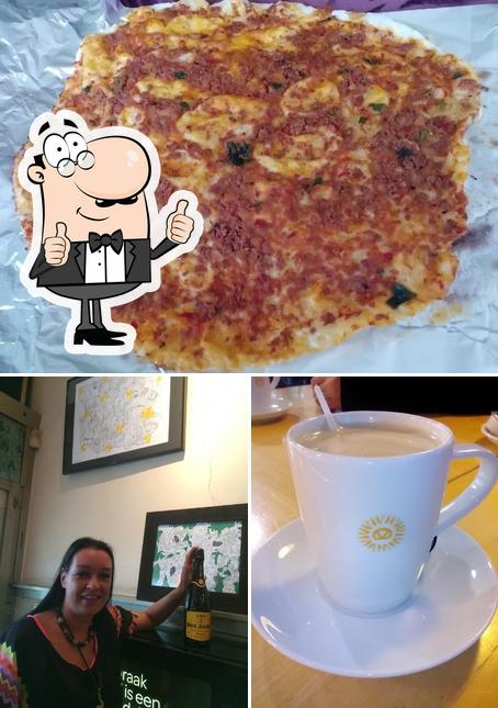 Easy Cafe 67