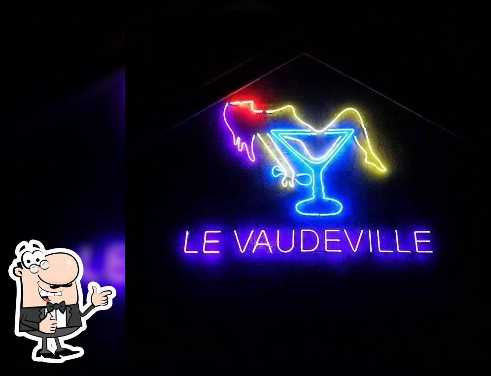 Le Vaudeville