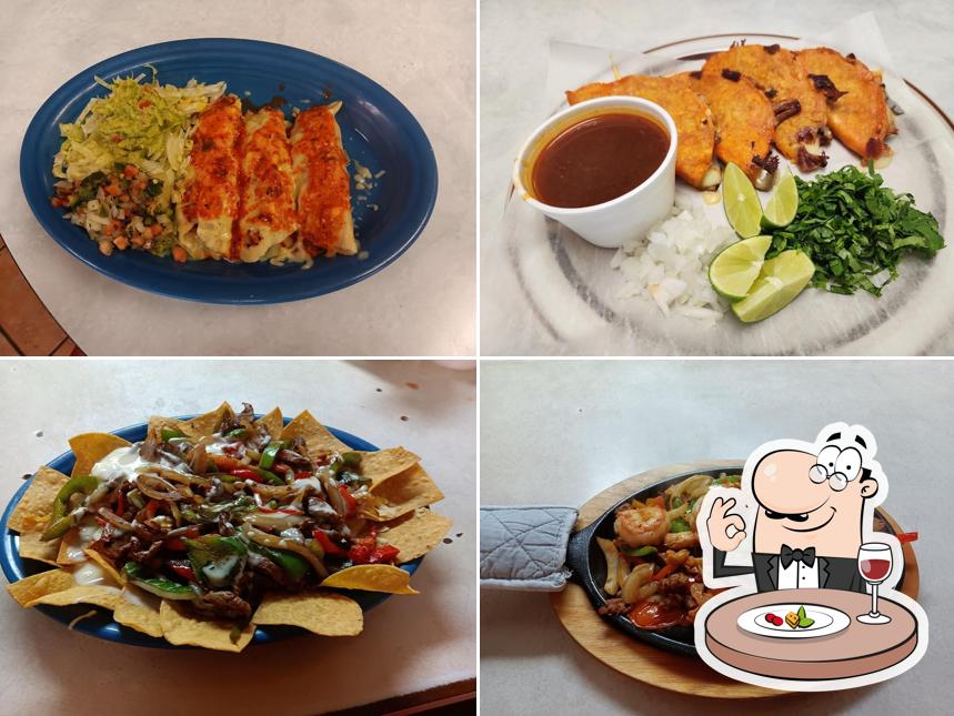 Los Algodones Grill
