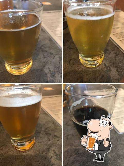 Sunriver Brewing Co. - Sunriver Pub