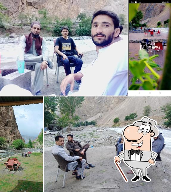 Kargha river view restaurant