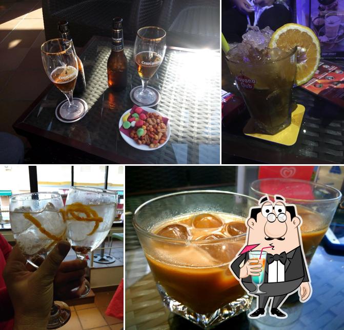 Lounge Calliope Cafe & Copas