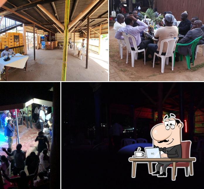 Divine Village Bar And Restaurant
