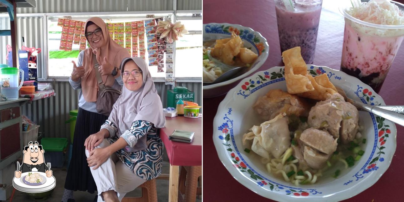 Bakso Dan Es Ketan Sambo