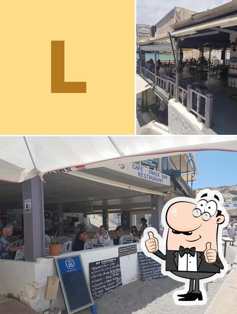 Lion's Cafe