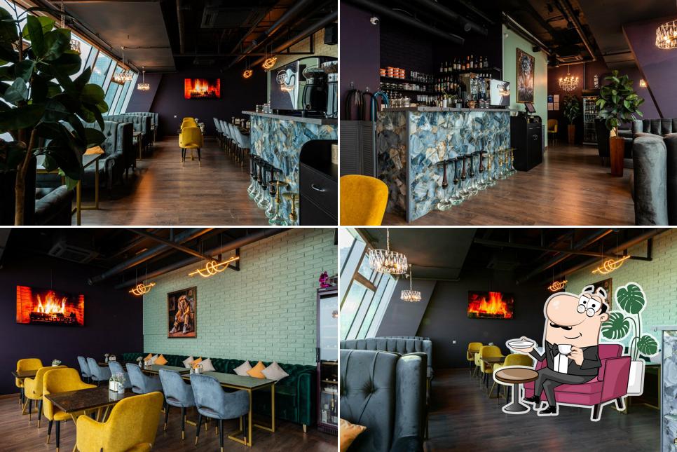 Shimmers Lounge Bar
