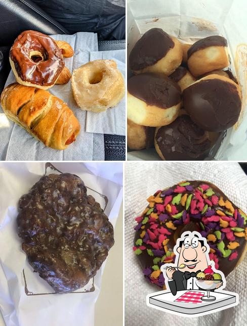 Baker's Dozen Donuts