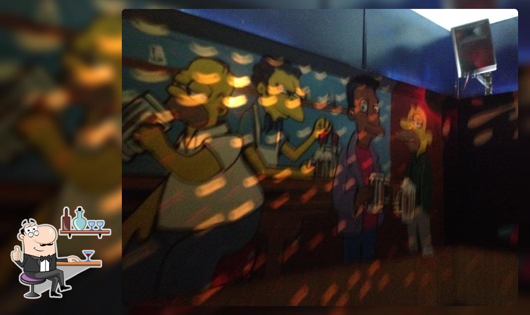 Bar De Moe