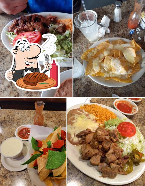 Los Magueyes Mexican Grill