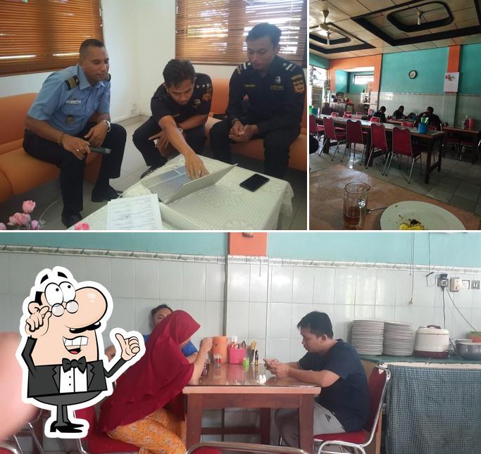 Rumah Makan Padang Raya