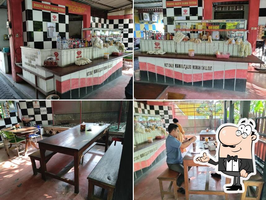 Warung Ngoro
