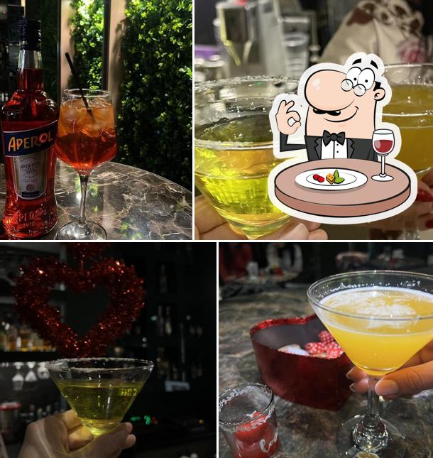 Roses Cafe Bar