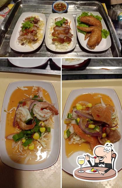 ยำ20 ยำปลาแดก แซ่บปากเจอ