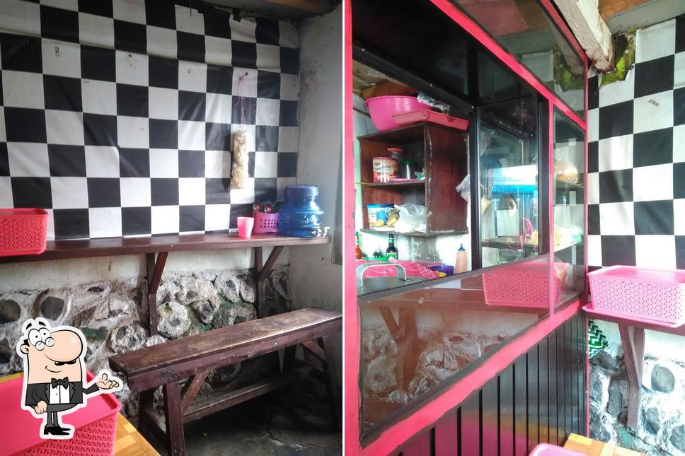 Warung "Mak Sum"