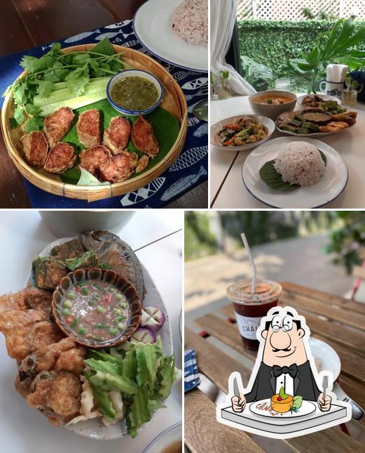 แฉล้ม - Chalam Home Cooking & Coffee