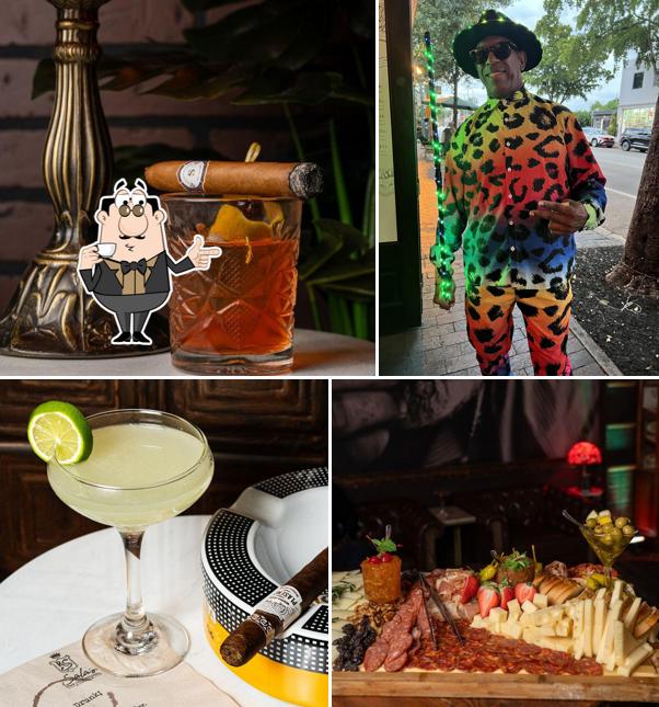 Salao Whiskey Room