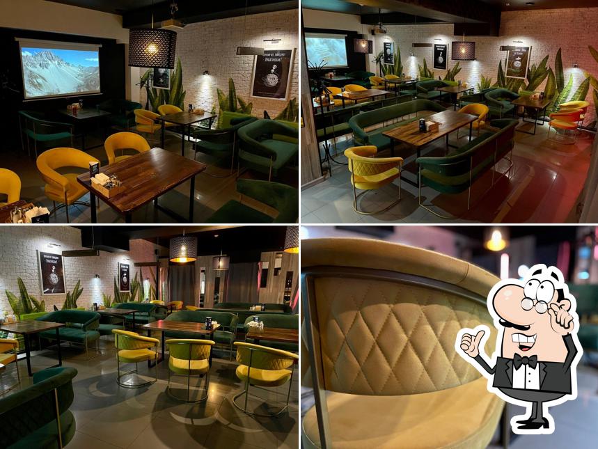 Luna Lounge