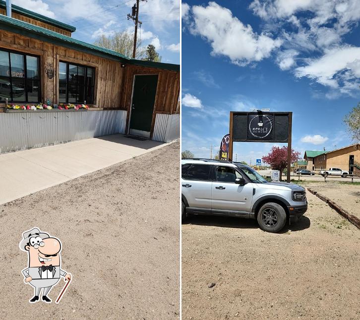 Nonie's Coffee Bar & Bistro
