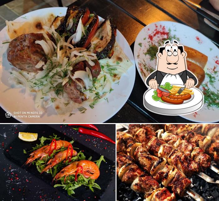 Еда в "Камбала"