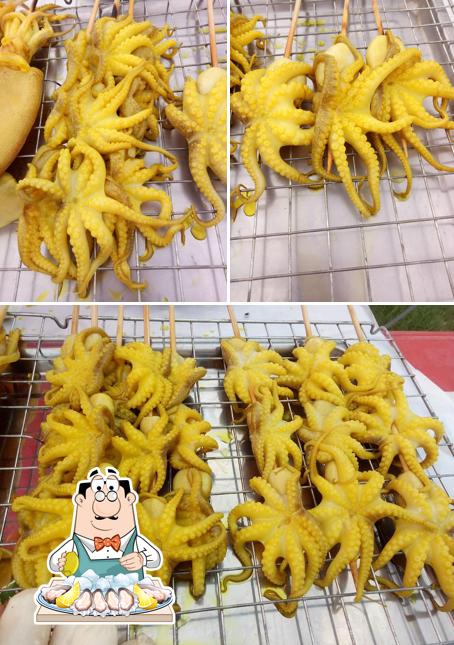 หมึกย่าง นายแม่ หน้าวัดทับใหม่